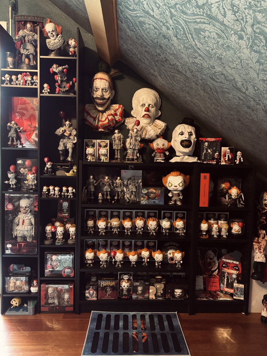 fab_M69's tweet image. Any Horror movies fans here ?

My personal collection :
Pennywise 
Jason Voorhees Friday The 13th
Chucky 
Michael Myers Halloween 
Leatherface 
Art the clown Terrifier
#HorrorFam #HorrorCommunity #Horrorfans