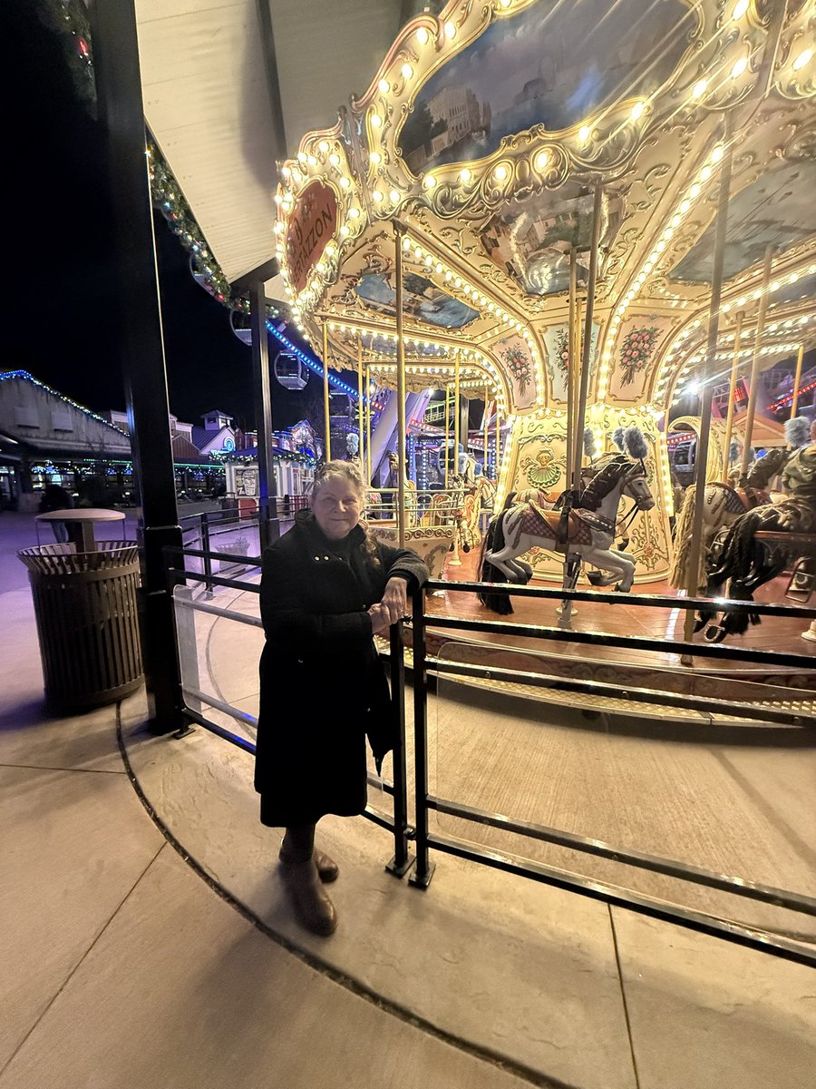 Mark Foster tweet media