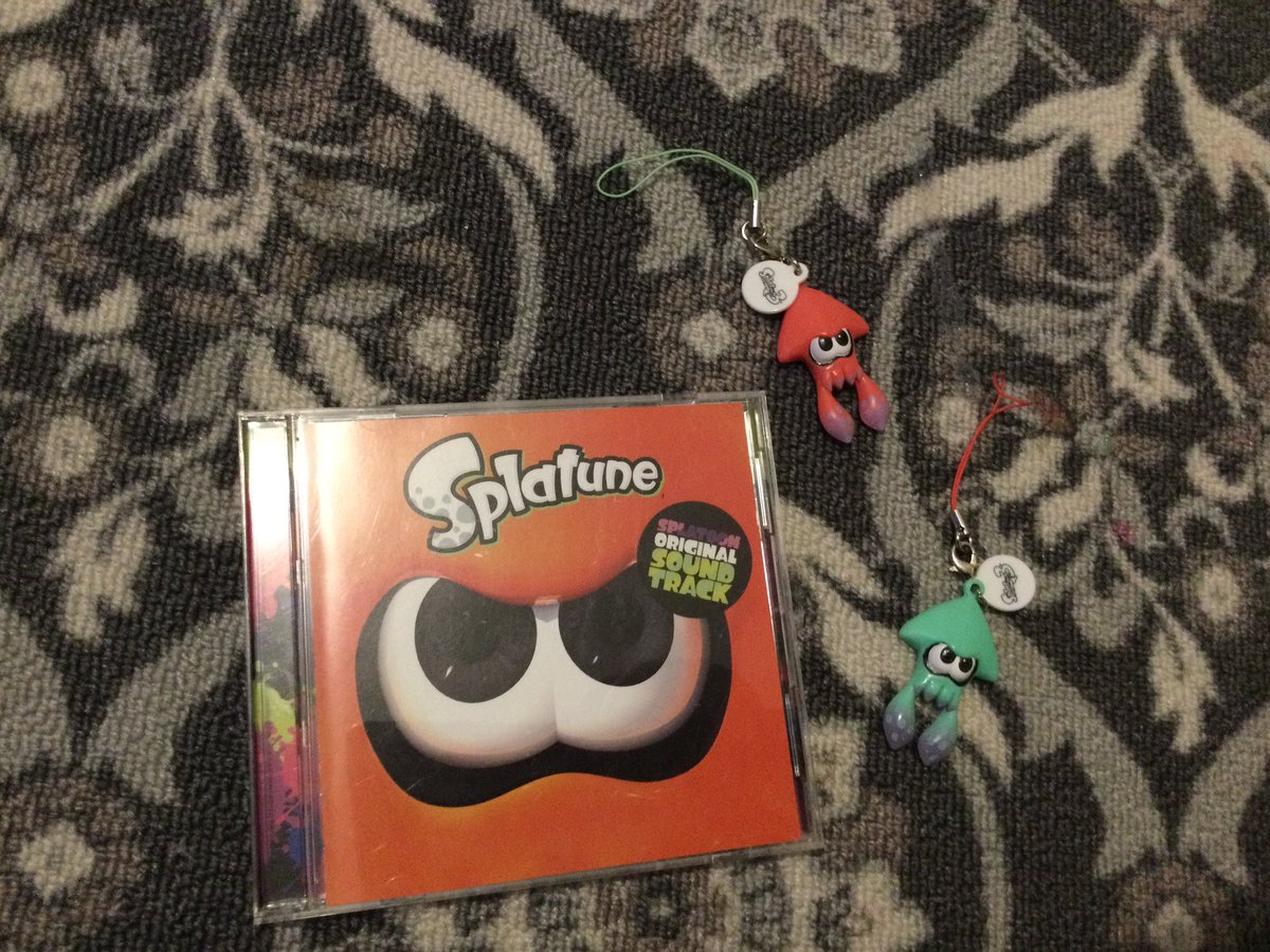 DECOSPLAT's tweet image. VALMASK IS FINALLY REAL!! also i’m so happy i finally got splatune (ˊ̥̥̥̥̥ ³ ˋ̥̥̥̥̥)