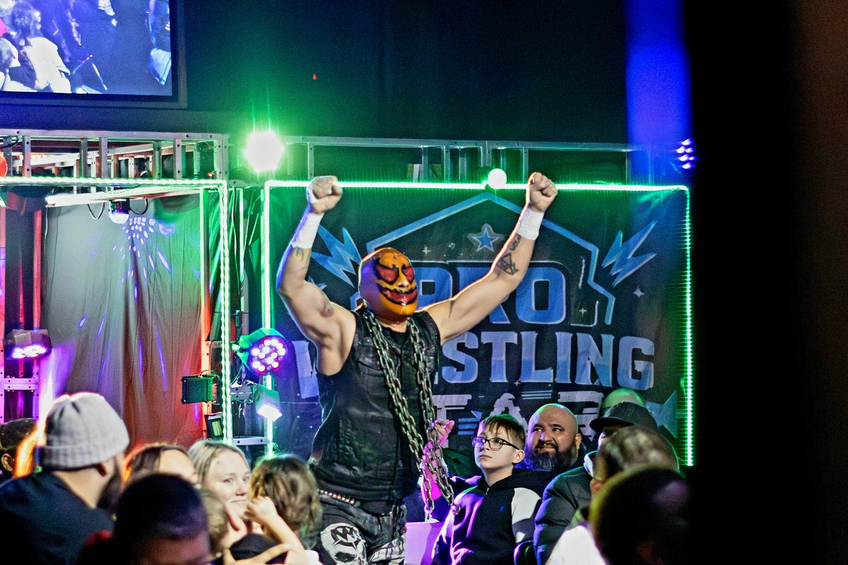 LET'S GET NUTS! 🤘👊