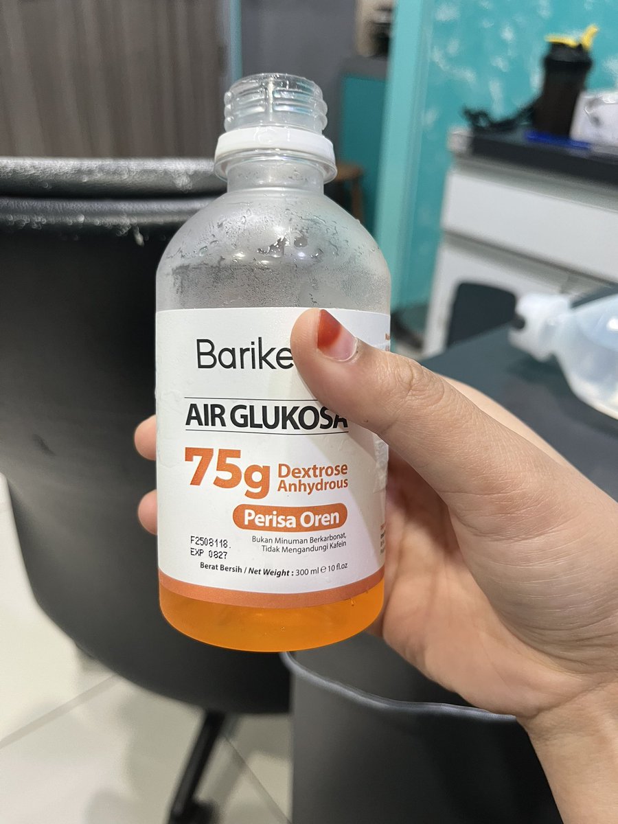 intnshn's tweet photo. tahun ni bukak buku baru🤮 https://t.co/9JBhk1qTEC