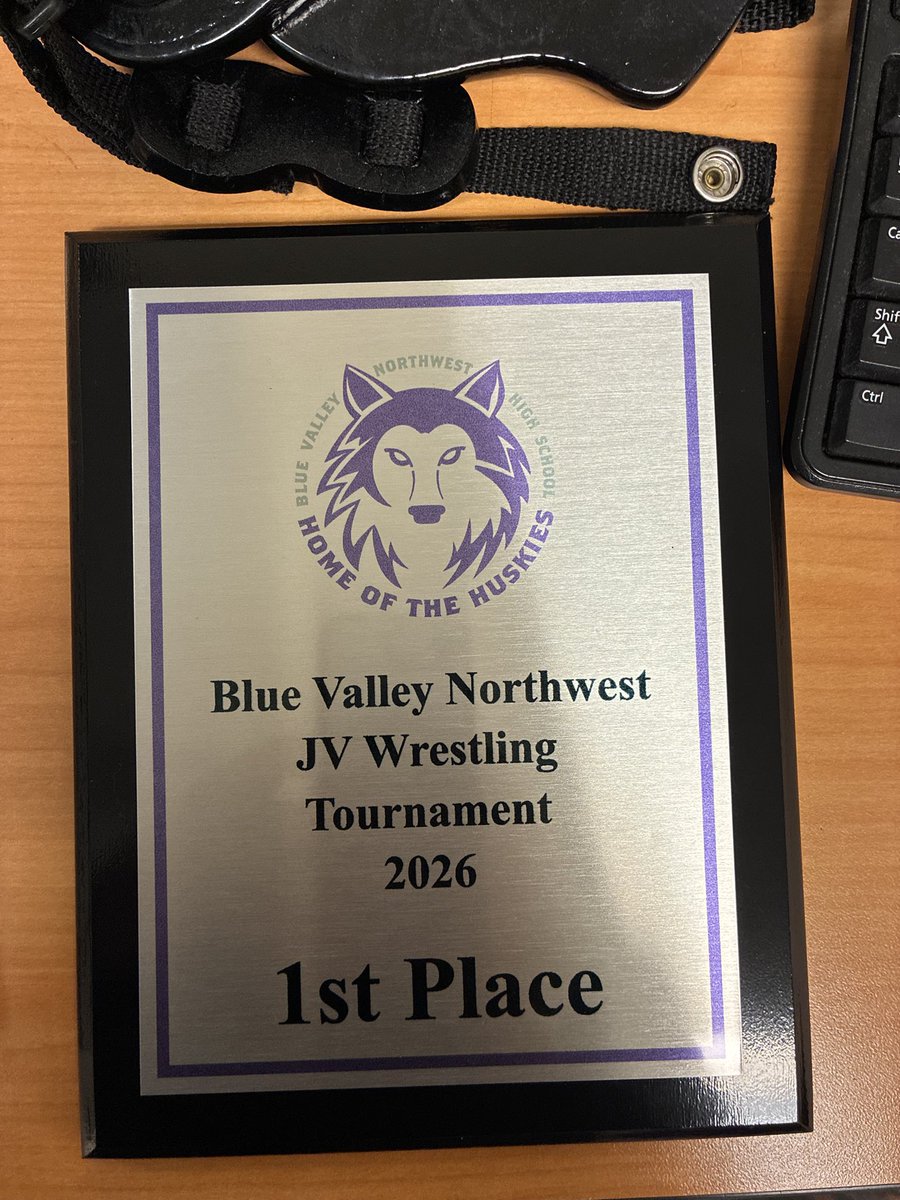 GEwrestling's tweet photo. 💥BVNW JV DUALS TOURNAMENT CHAMPIONS💥 …and it wasn’t even close! https://t.co/C4dxS4XulC