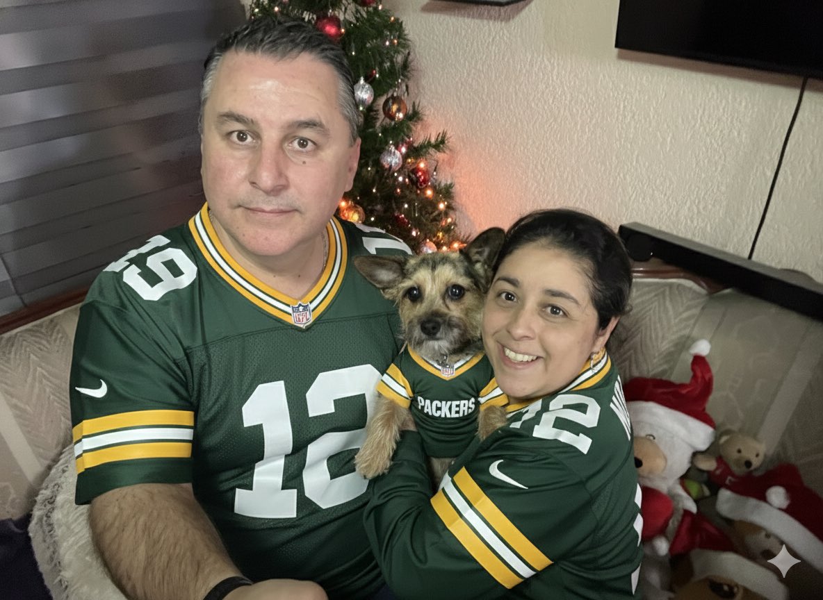 Crabby_79's tweet photo. Go Pack Go 🧀💚💛  @FOXImpactoNFL https://t.co/yVSHgVWDgY