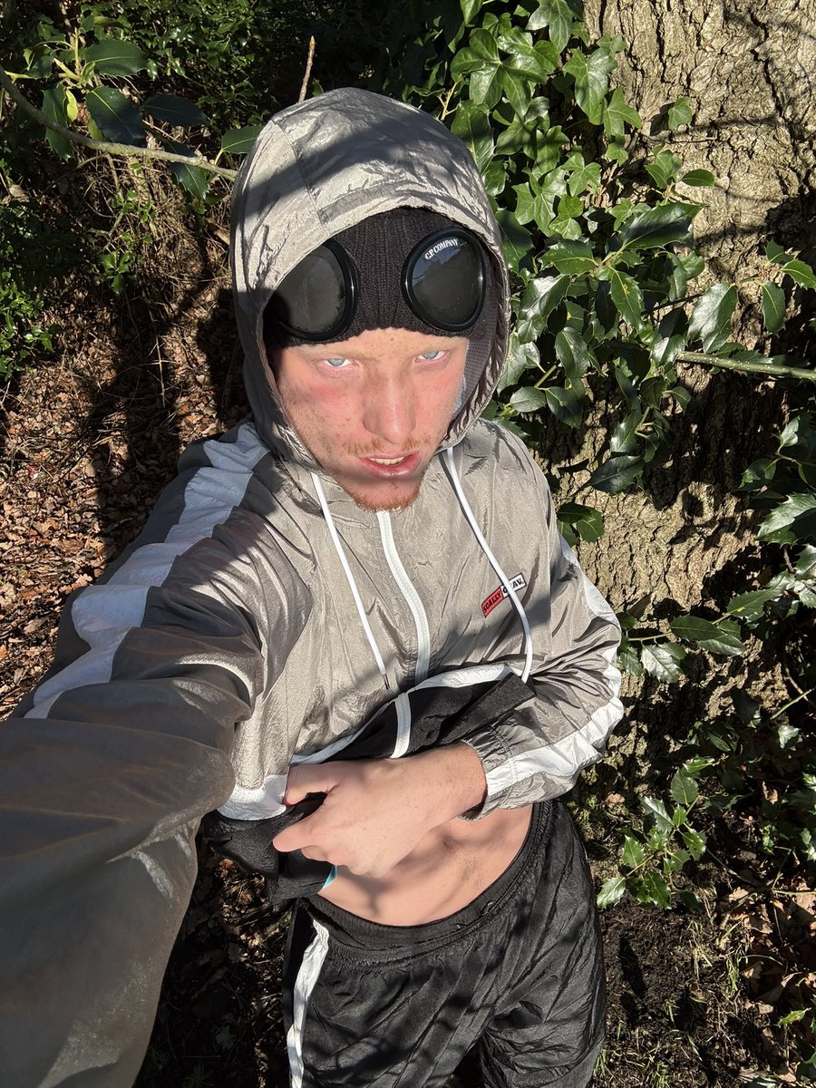 CHAVBARB tweet media