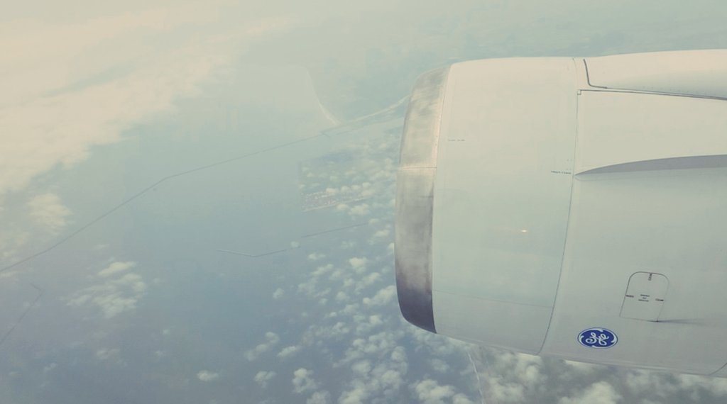 無事帰還✈️
流氷ではなく雲です💭