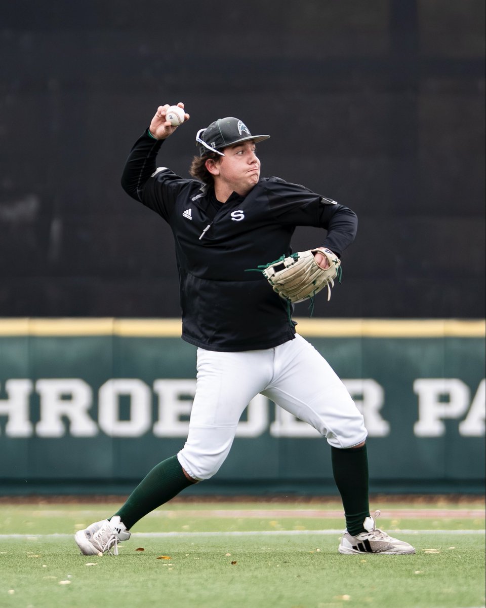 cadenwstone's tweet image. Getting good work in before season at @PRIME_HTX w/ @LukeZilafro ! Excited to get the season going w/ @Stratford_BSBL 

@CoachHutch16 @ItsCoachHall @coachporterhtx @hass_hitting @FairchildPitch
