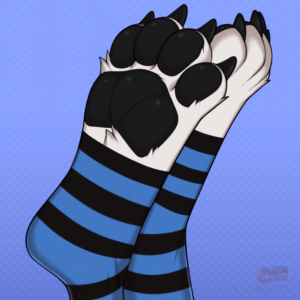In spite of my handle, I don’t think I ever posted my paws here 🤔

🎨: <a href="/KazuK9_/">Kazu 🐺🐾</a>