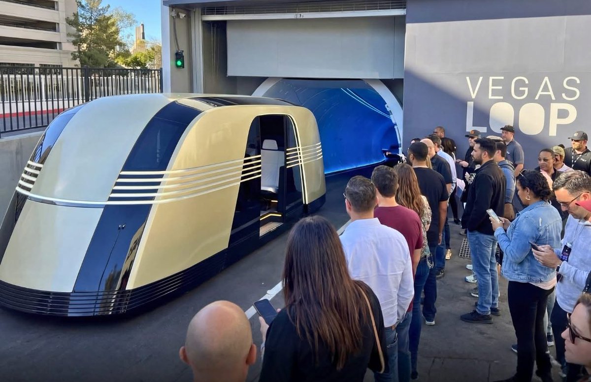 TheTeslaLife's tweet image. The #BoringCo has future plans to deploy #RoboVan in tunnel routes that require higher capacity