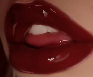 aesttics's tweet image. this color