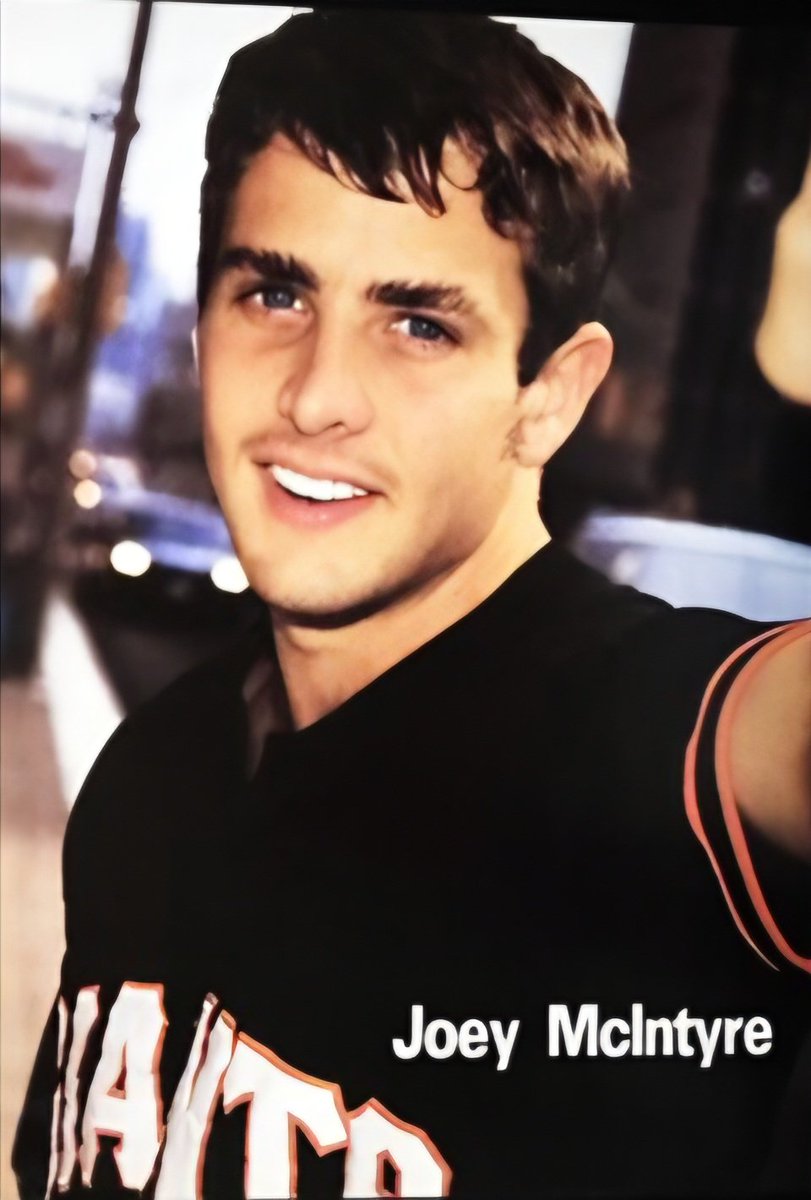 JoeysPackage's tweet image. #MACATTACK
Happy #FlashbackSaturday, all! - T
#JoeyMcIntyre #JoeMcIntyre #NKOTB