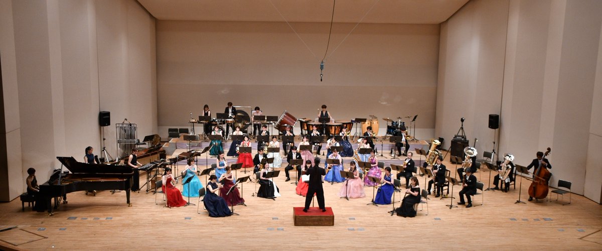 shokubabf's tweet photo. NTT西日本中国吹奏楽クラブ
（指揮：井澗昌樹）
---------------------------
♪  祝典序曲 作品96（D.ショスタコーヴィチ）
♪  創立70周年記念委嘱作品（井澗昌樹）
#職場バンドフェスティバル
#NTT西日本中国吹奏楽クラブ https://t.co/k49c7xNrHE