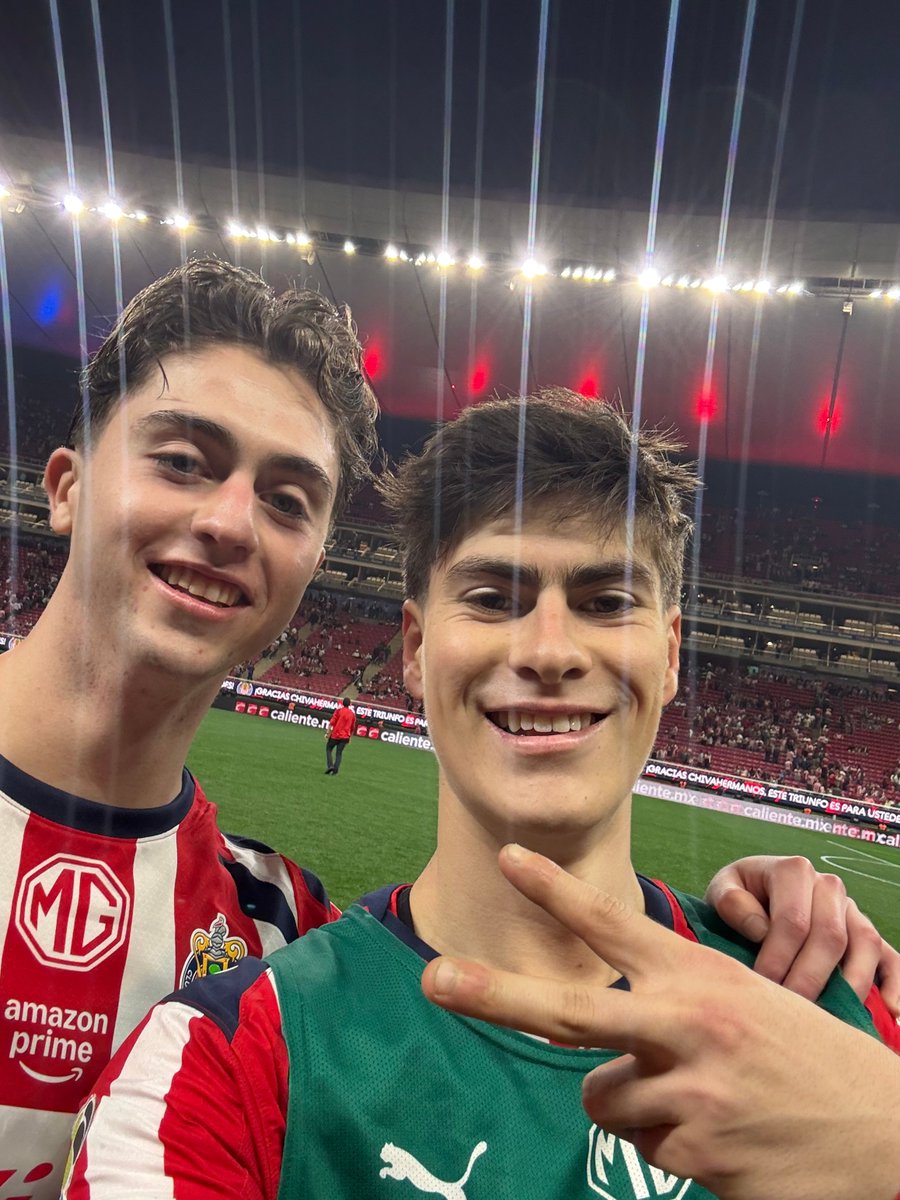 Chivas's tweet photo. ✌️ https://t.co/dEzmNrZsRV