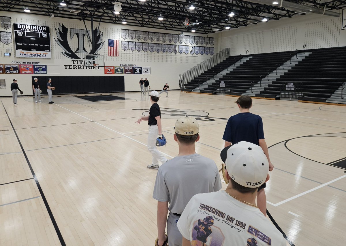 DHS Titan Baseball tweet media