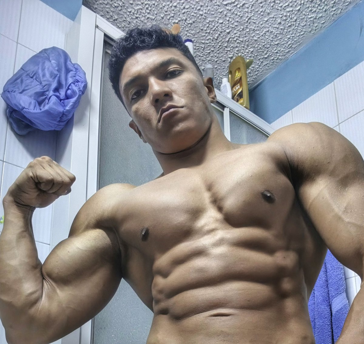 onlyfans.com/soyliuber/c2
paypal.me/LIUBERLEMUS