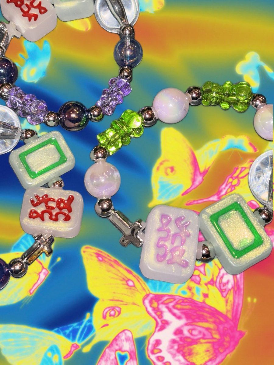 ま〜じゃん牌とグミベアのブレスレット🀄️🧸 #高円寺桃源郷