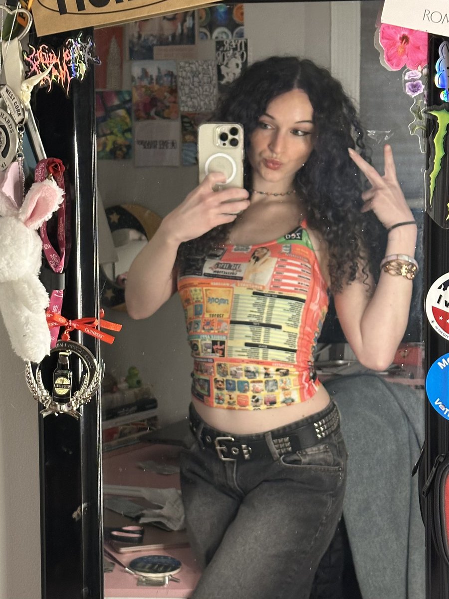 xboxbodywash's tweet image. I made this top of a ringtone ad from a Tiger Beat magazine I've kept since 2007