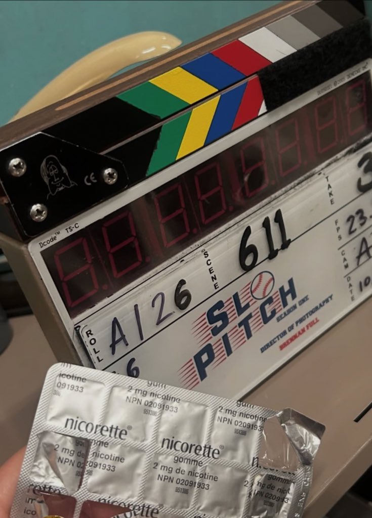 slopitchupdates's tweet image. IT‘S HAPPENING Y‘ALL IT IS REALLY HAPPENING #slopitchoncrave  
the way we’re about to be blessed with a lesbian softball show crave canada original this 2026!