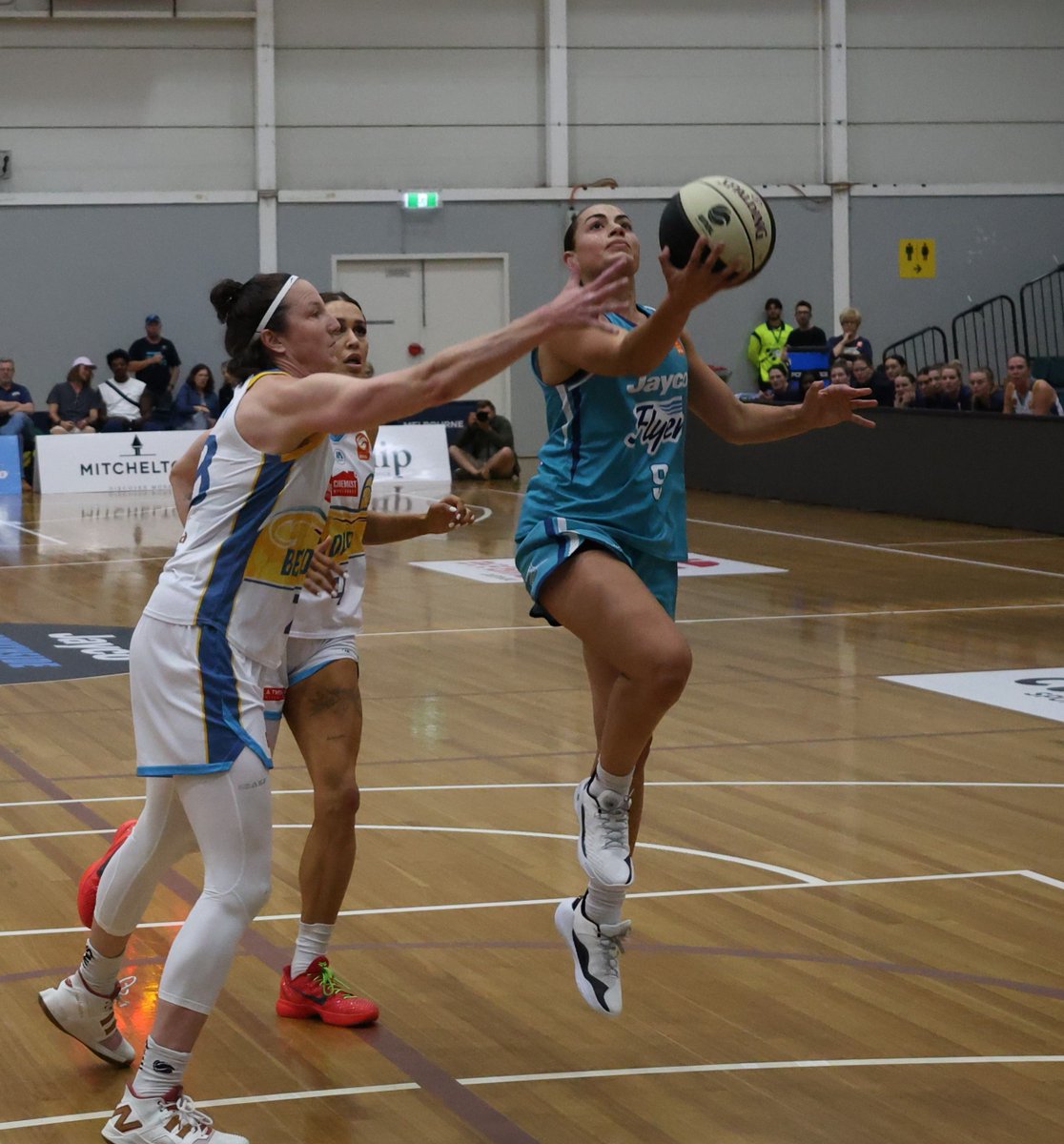 DeanAndrews7777's tweet photo. Congratulations Maddy Rocci on reaching  2⃣,0⃣0⃣0⃣ career points in the @WNBL. Rocci achieved the milestone today with her 9th point in the @SouthsideFlyers Round 13 home game against Townsville Fire in Parkville. Rocci is averaging a career-high 16.4 points per game in 2025/26. https://t.co/GmD56GoyJk