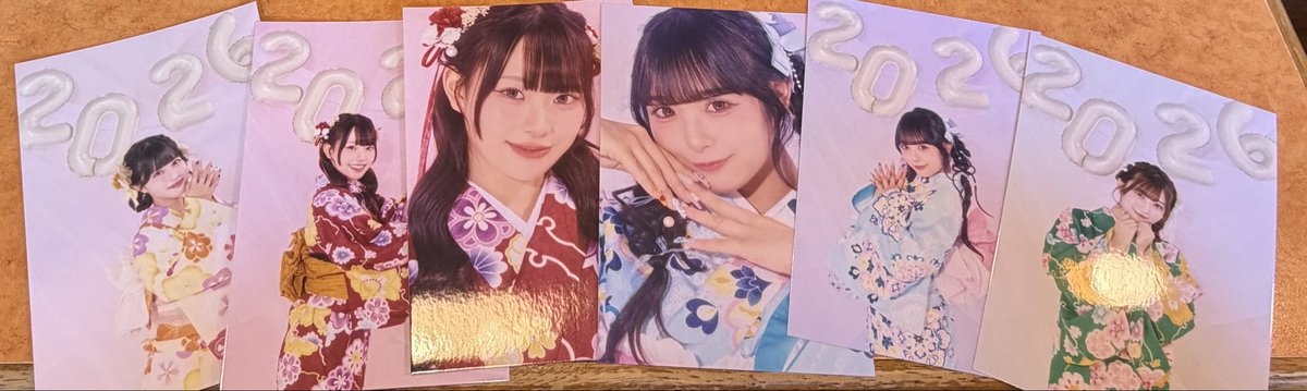 は る な tweet media