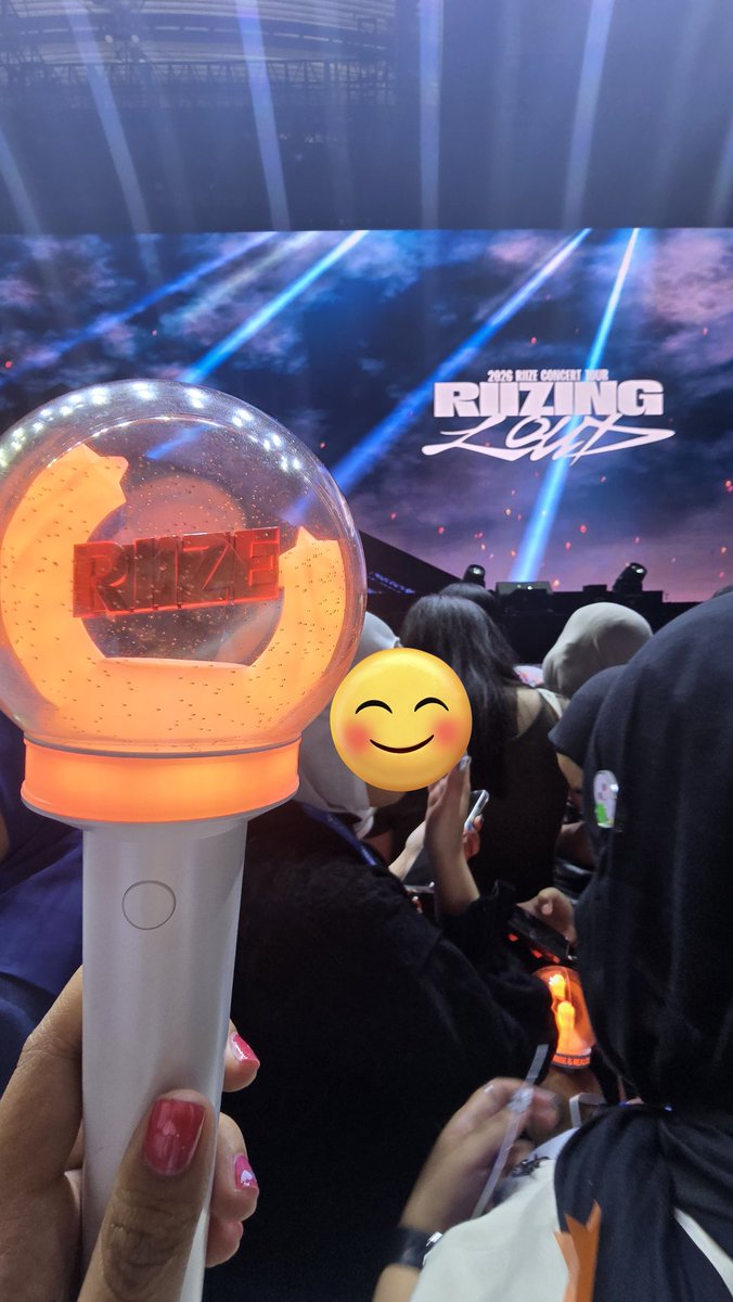 Riizing Loud JKT Dump's