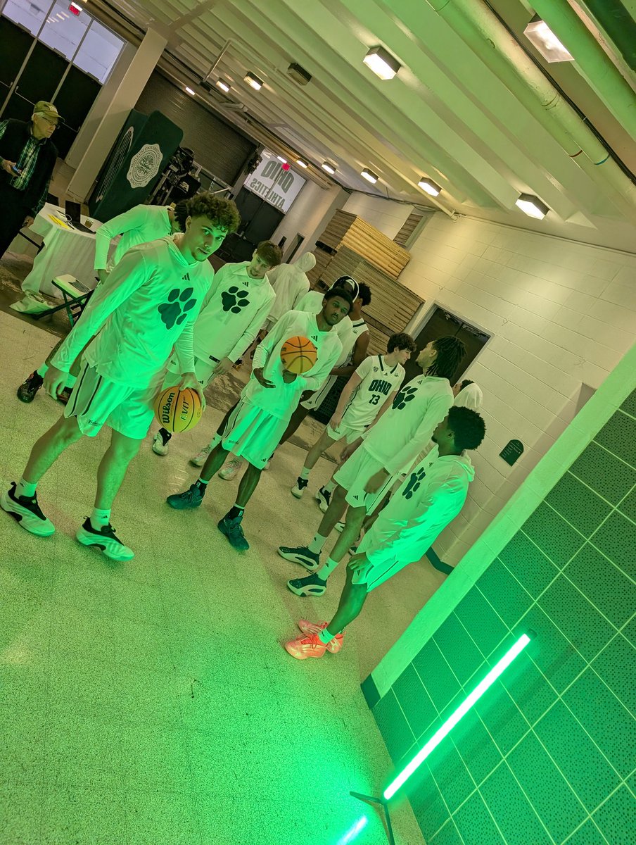 tonytanner614's tweet image. @OhioBobcats @OhioMBasketball at its finest. #foreverohio #firstandfinest athens