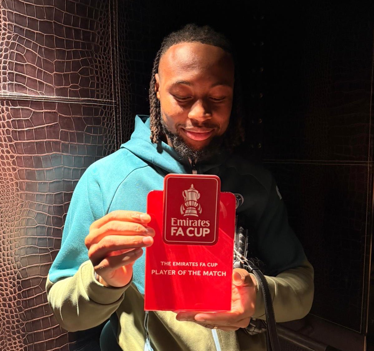 💙🤲🏽 Antoine Semenyo: “Man of the Match on my Man City debut. God is great”.