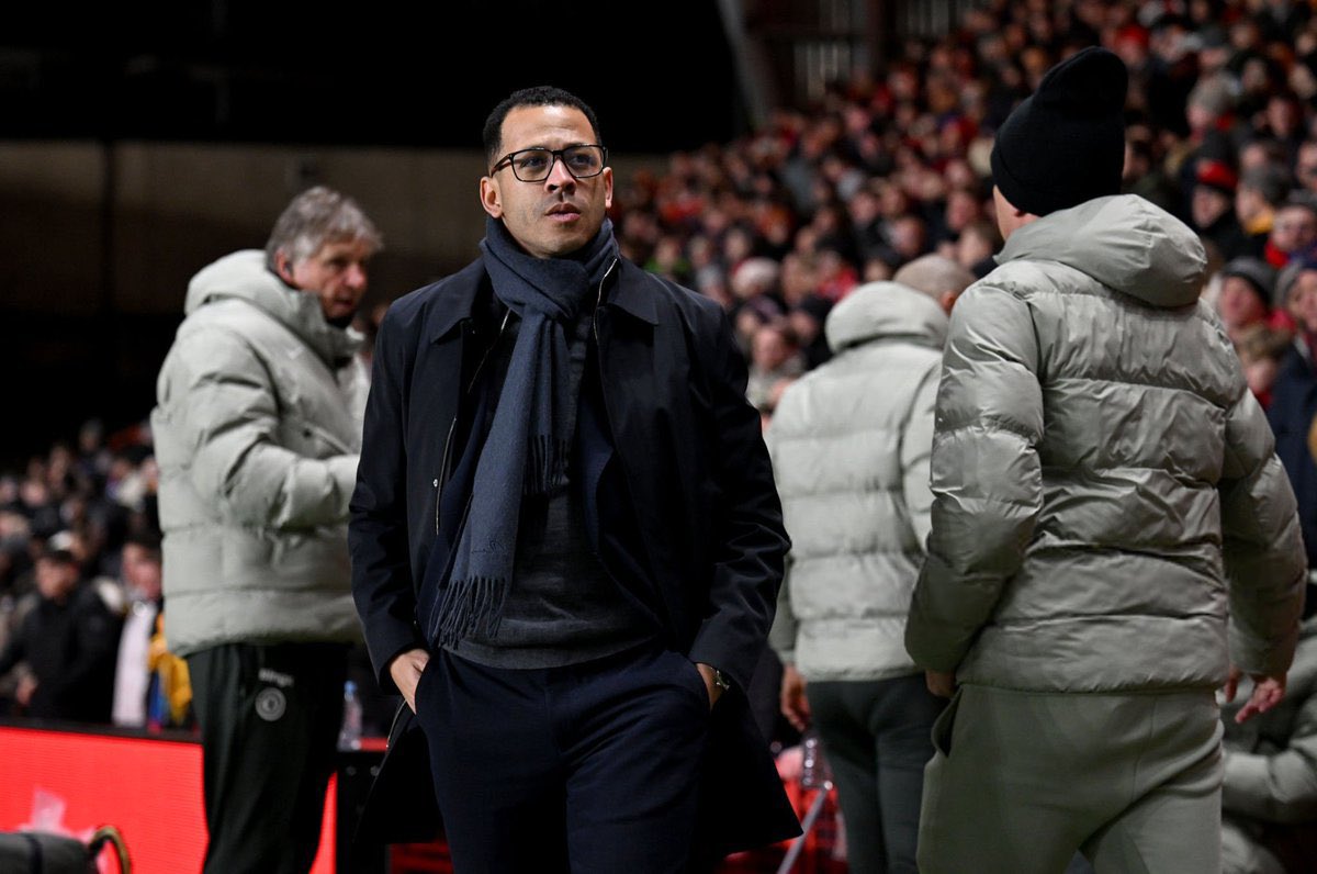 FabrizioRomano's tweet image. 🚨💙 Liam Rosenior: “I’m very happy with the way we’ve started this new chapter”.

“This is a team that won the Club World Cup. This is a team that won the Conference League last year. We're a good team. We are a good team. They've been well coached. I've made no secret of that”.