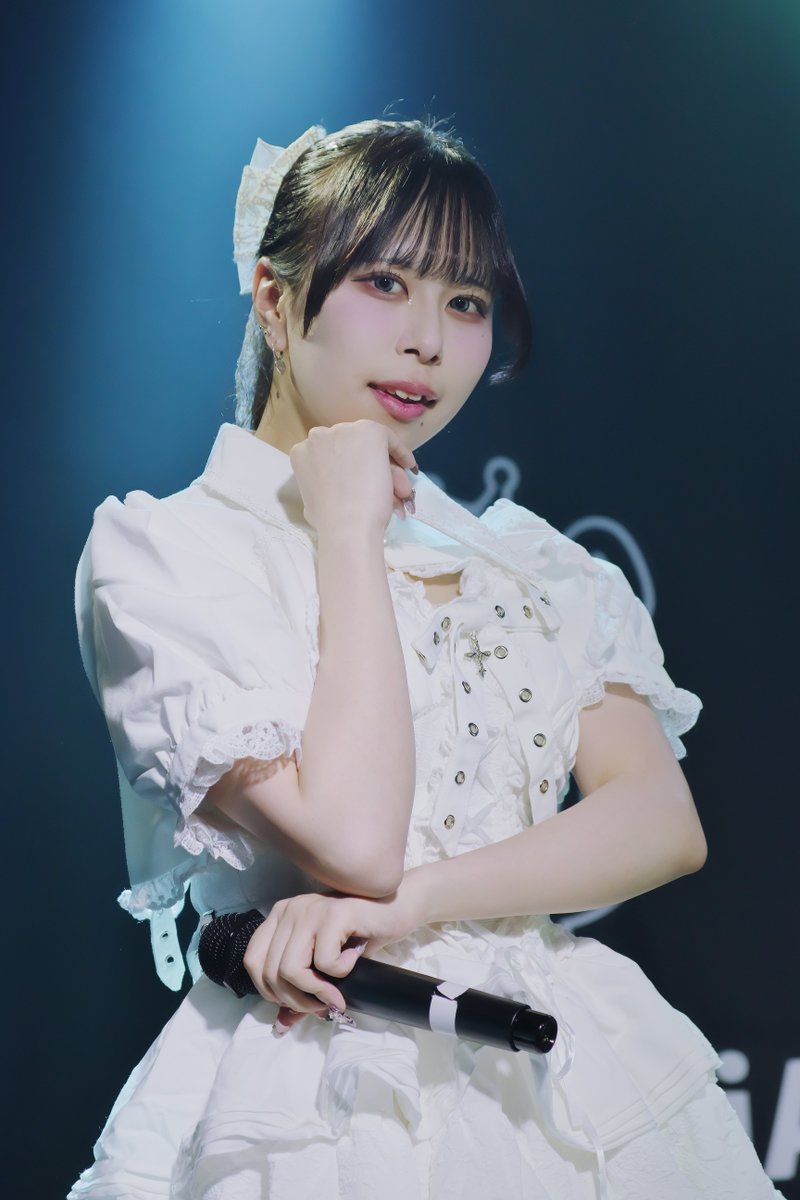 あやめ•*¨*•.¸♬︎です あやめ