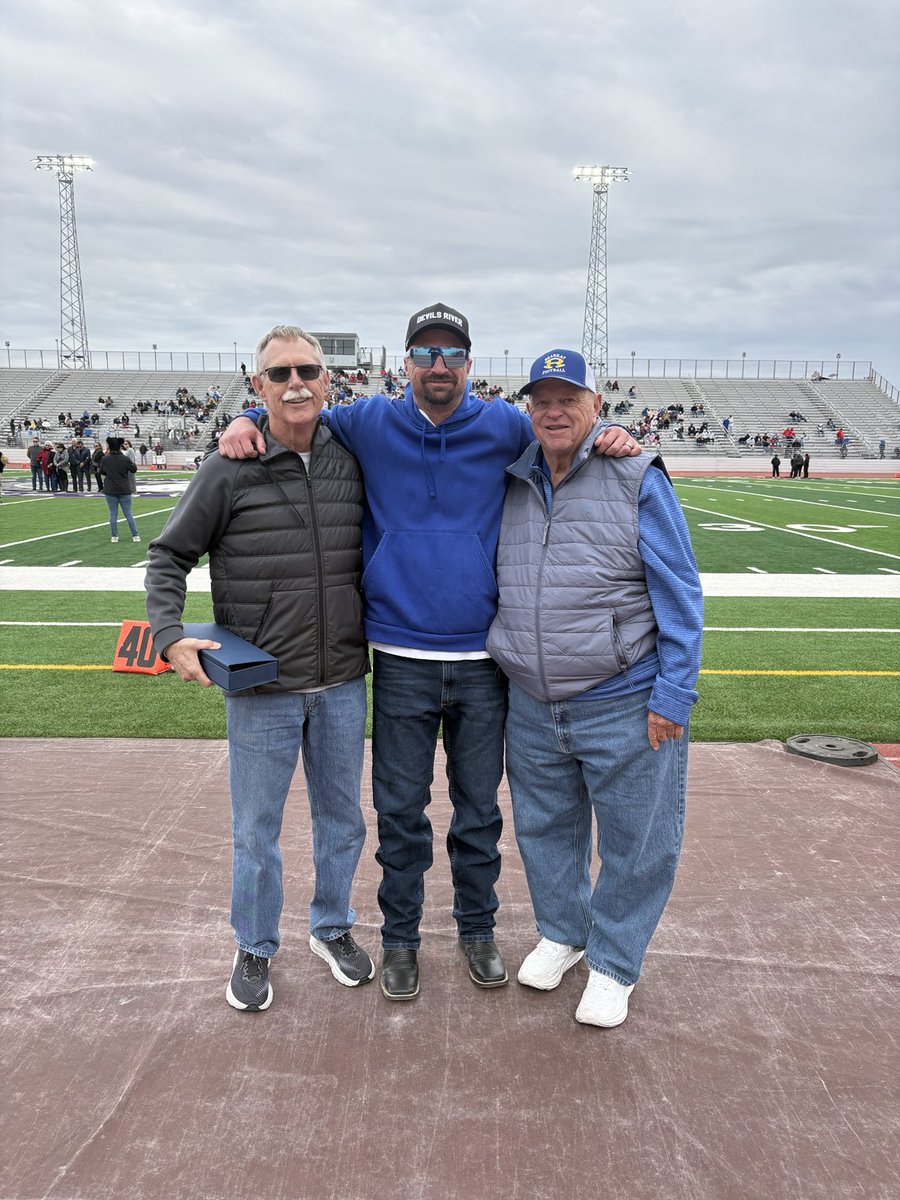 Coach Will Littleton tweet media