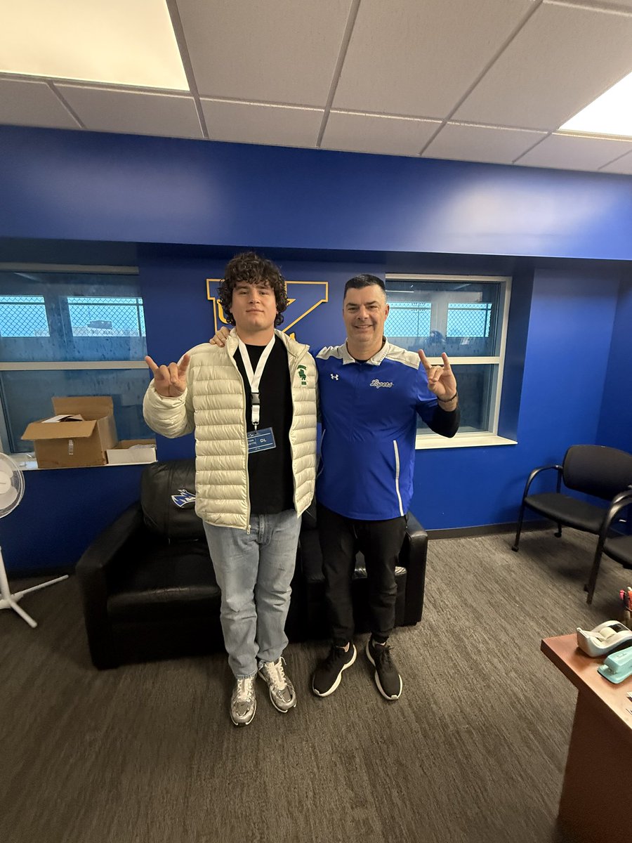 Coleton_pouq55's tweet photo. Official offer from Nebraska Kearney. #GoLopers @UNK_Football 
@CoachRHeld @_CoachDelk 
@YumaCatholic https://t.co/nhtIxq2BBm