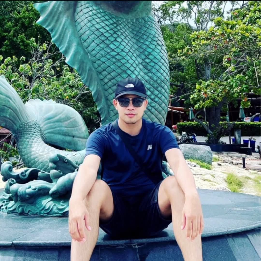 PlanetWorld_MassageReview tweet media