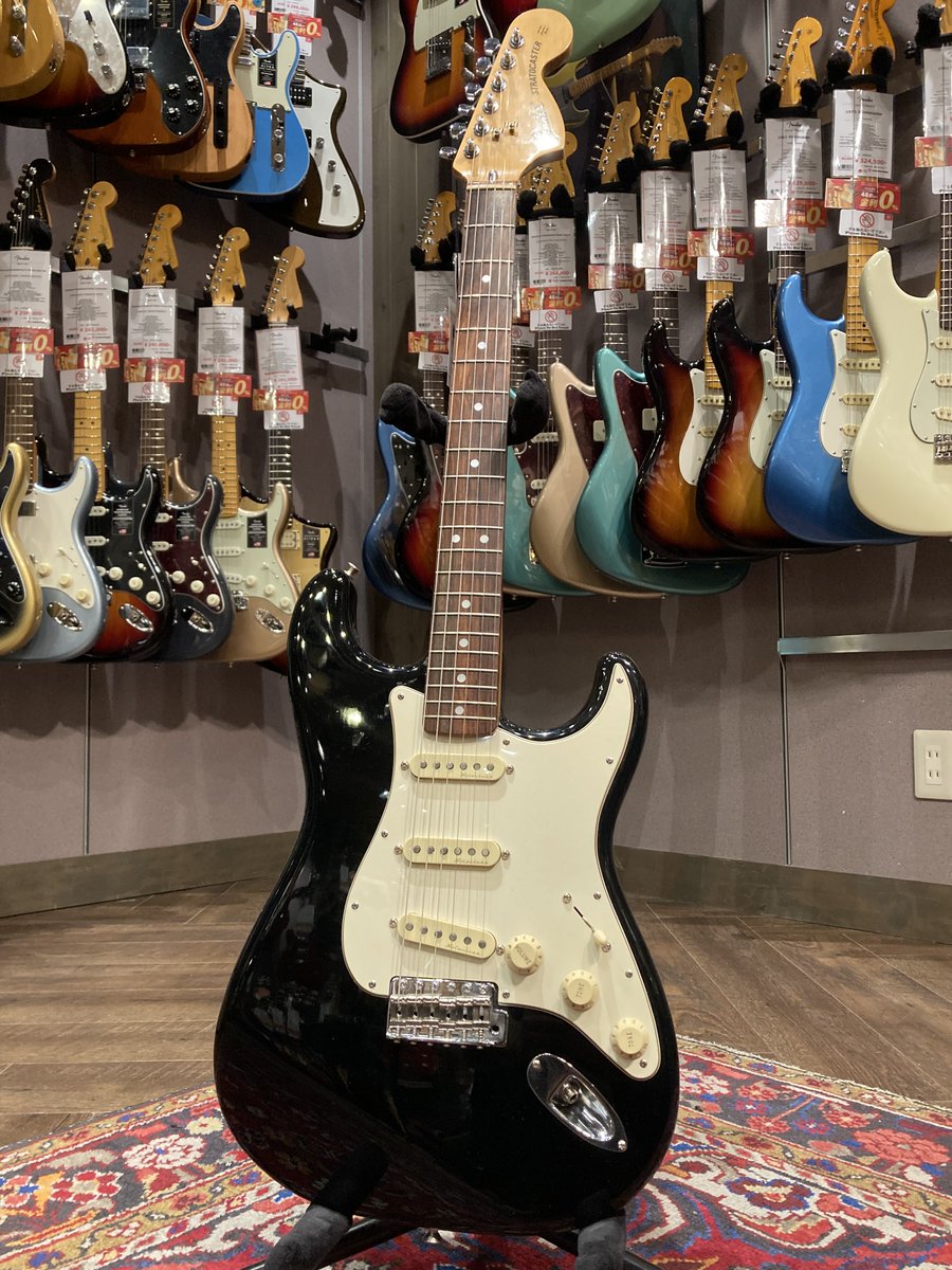 明日1月12日までのタイム・セール！ Fender Japan / ST72-55 MOD E