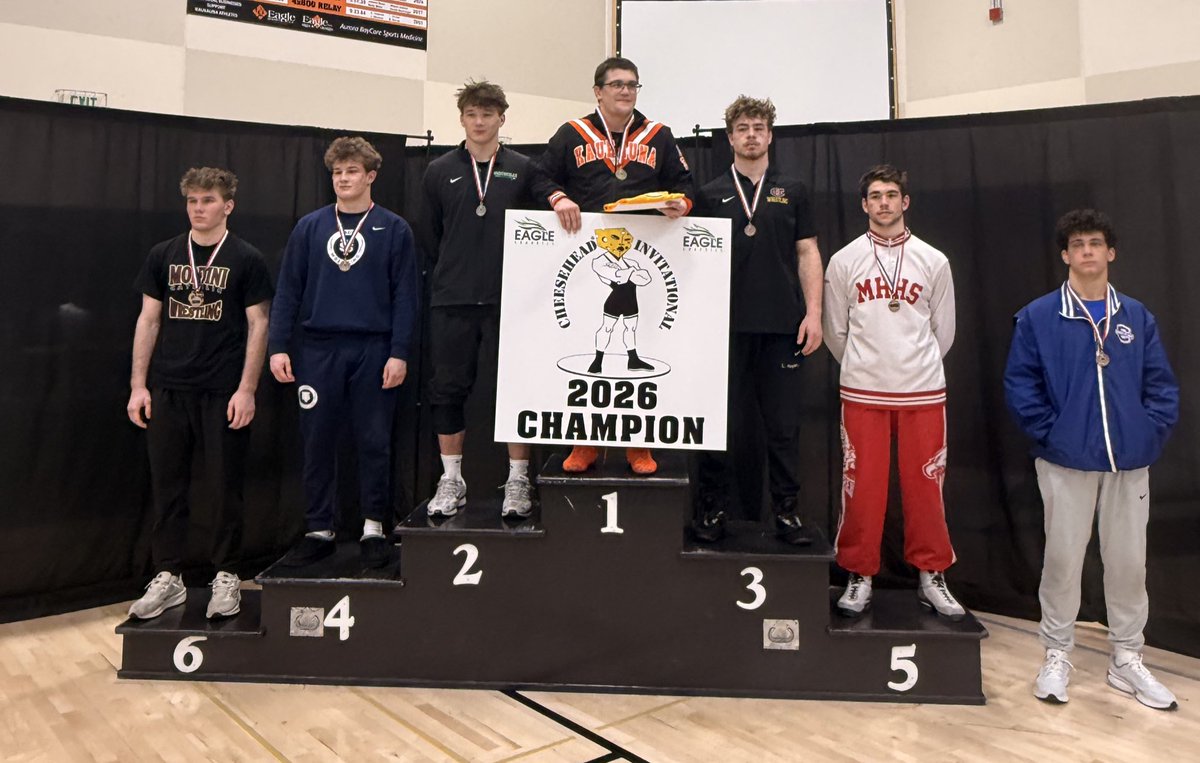 Cheesehead_Wrestling tweet media