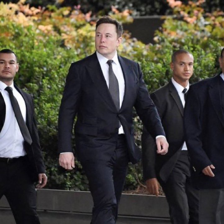 BARRON TRUMP tweet media