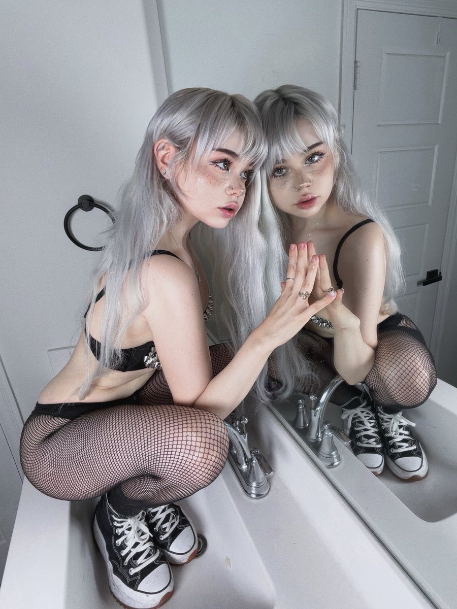 Meg 🫧 tweet media