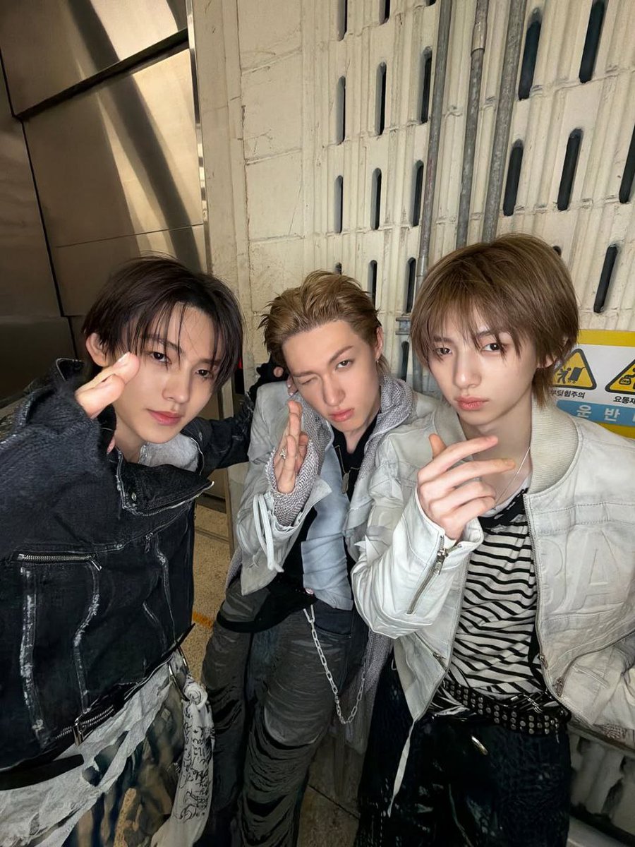 Matrinn's tweet image. Are we even in the same age or not? They look like my kids. Or maybe they are.