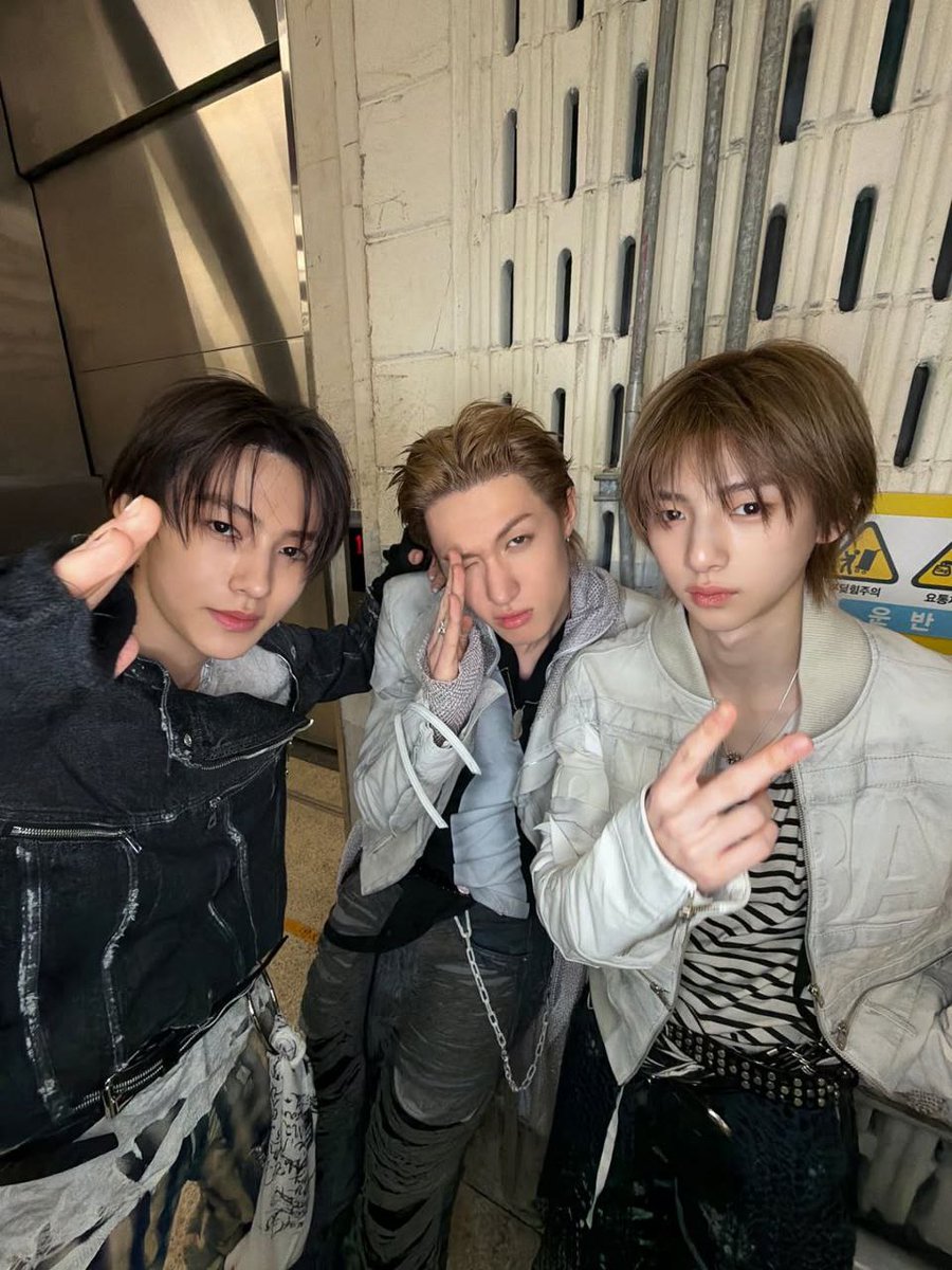 Matrinn's tweet image. Are we even in the same age or not? They look like my kids. Or maybe they are.