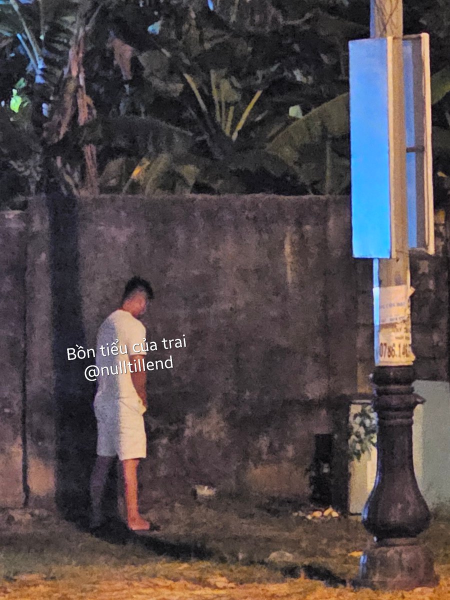 Bồn tiểu của trai tweet media