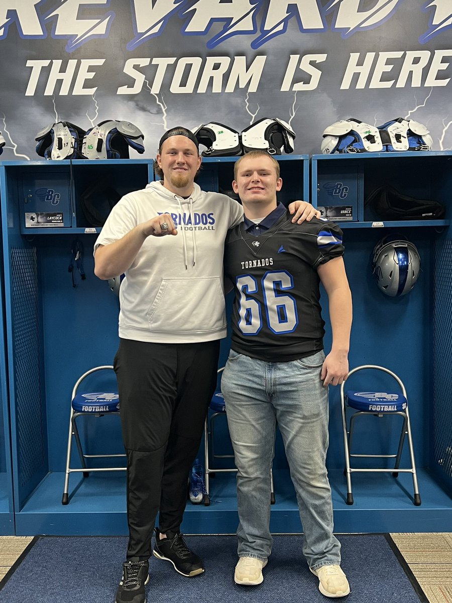 Sam Shore tweet media