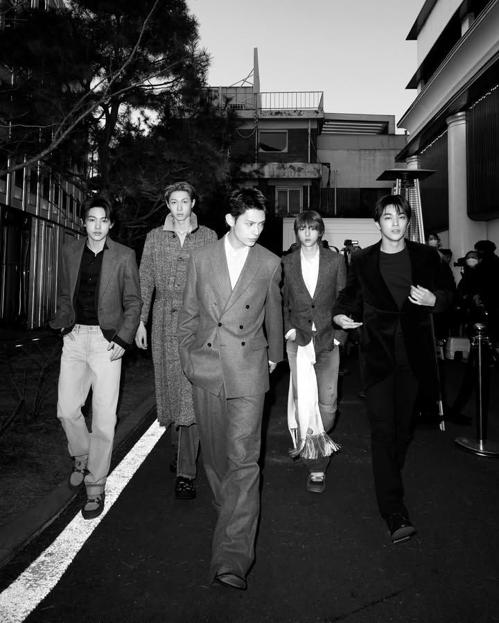 Matrinn's tweet image. Wearing Dior menswear collection on Dior's event in  Seoul.