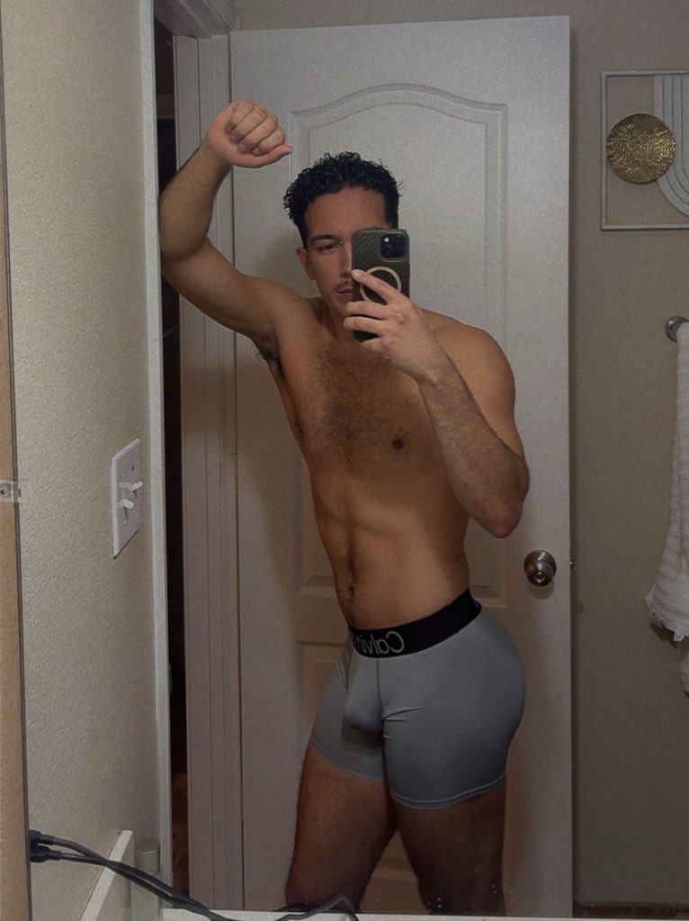 UNDRESS 🧚🏼‍♂️ (@xndresmedrano) on Twitter photo 