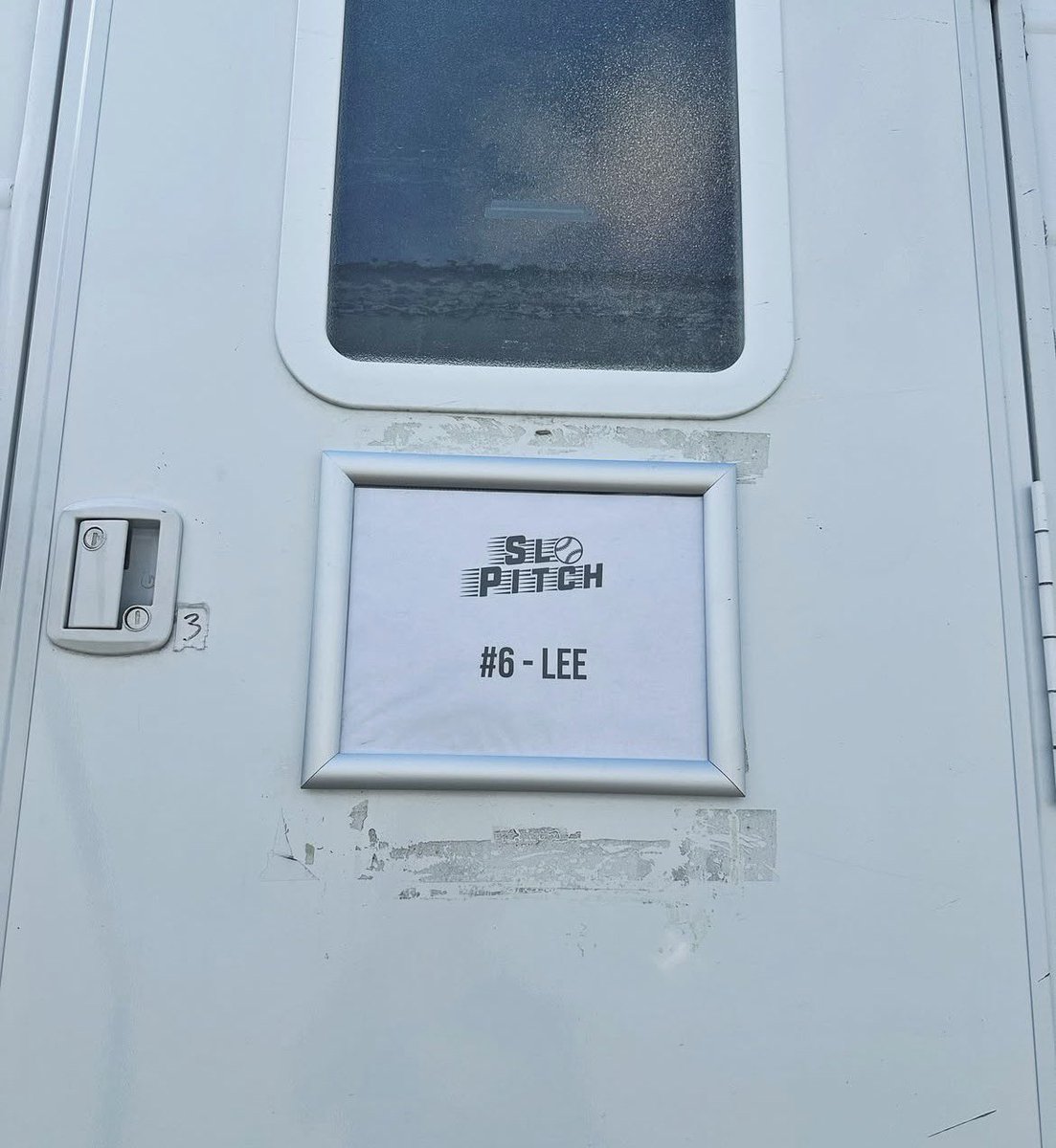 slopitchupdates's tweet image. Lane Webber stars in Slo Pitch (2026) it seems he’s playing a character called Lee