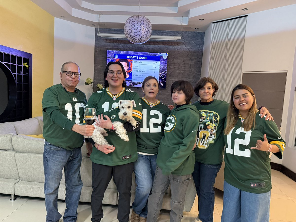 acris_950's tweet photo. Go Pack Go! 🧀🤠

📍Cd. Juarez, Chihuahua
@FOXImpactoNFL #foximpactonfl https://t.co/6bYWxNv0fK