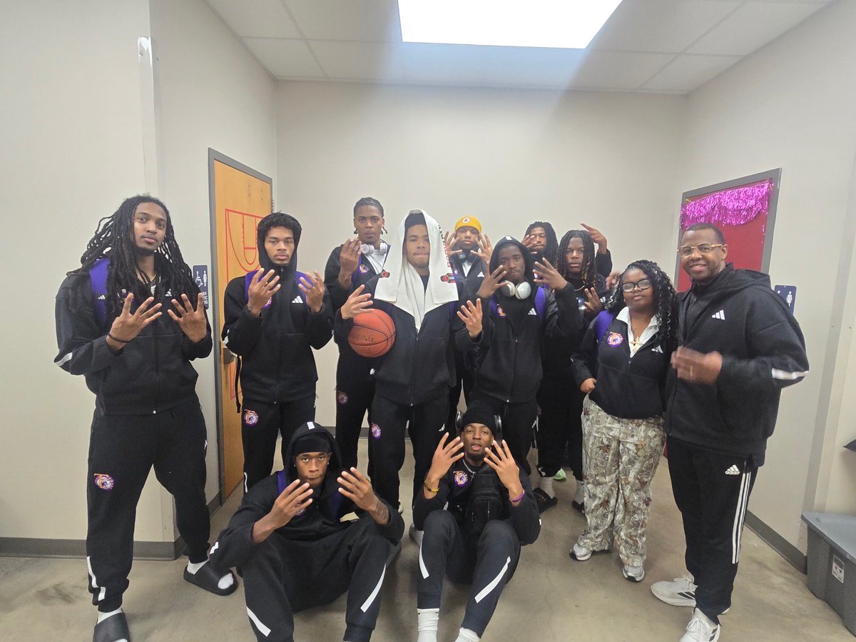 Michigan Playmakers tweet media