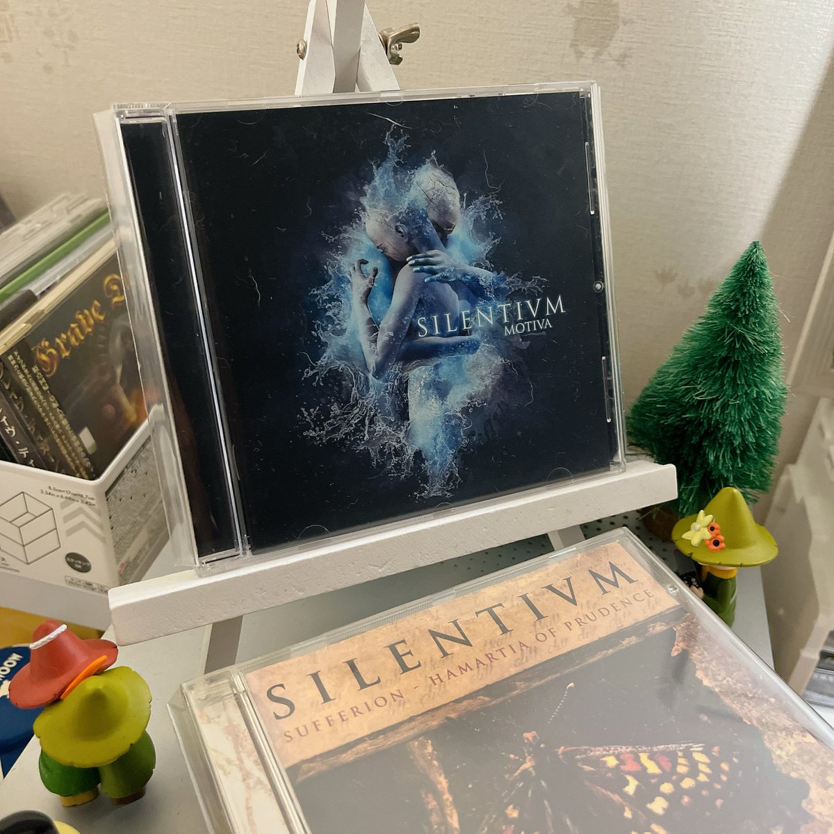 #NowPlaying 
めっちゃ寒いので出かけるかどうか迷い中

Gt.のKivimäkiさんは所属Shade Empire, Soulfallenともライブ、曲制作を続けている模様。今年の活動に期待

SILENTIUM  Motiva