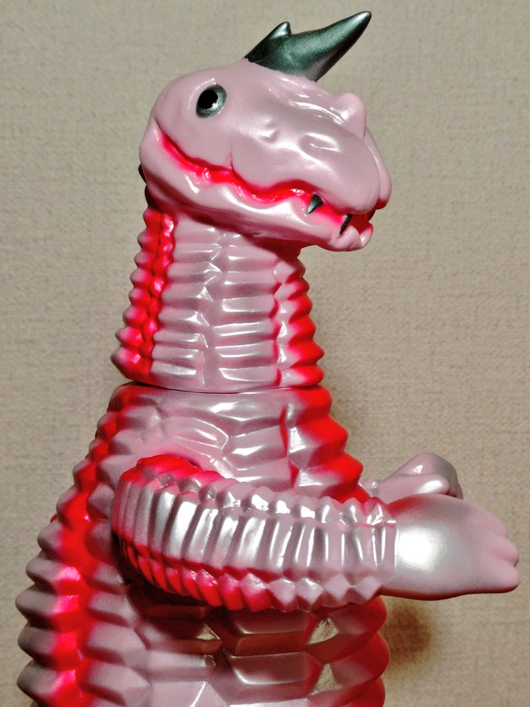 アボラスは突然に #マルサン #ソフビ #ウルトラマン