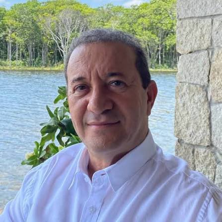 PRD fora do roteiro
O ex-senador Mário Couto publicou nas redes sociais uma foto de reunião afirmando que a direita estaria unida em torno de sua pré-candidatura ao governo do Pará. Entre os partidos citados, apareceu o PRD.
Não é bem assim.
O presidente estadual da legenda,