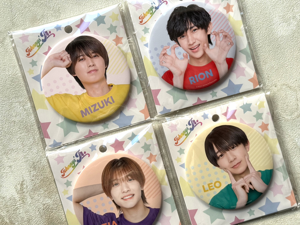 ジャニーズ グッズ ジャニランド名古屋店🥳18時まで🌈 \商品入荷しました🎸// 『Feel da