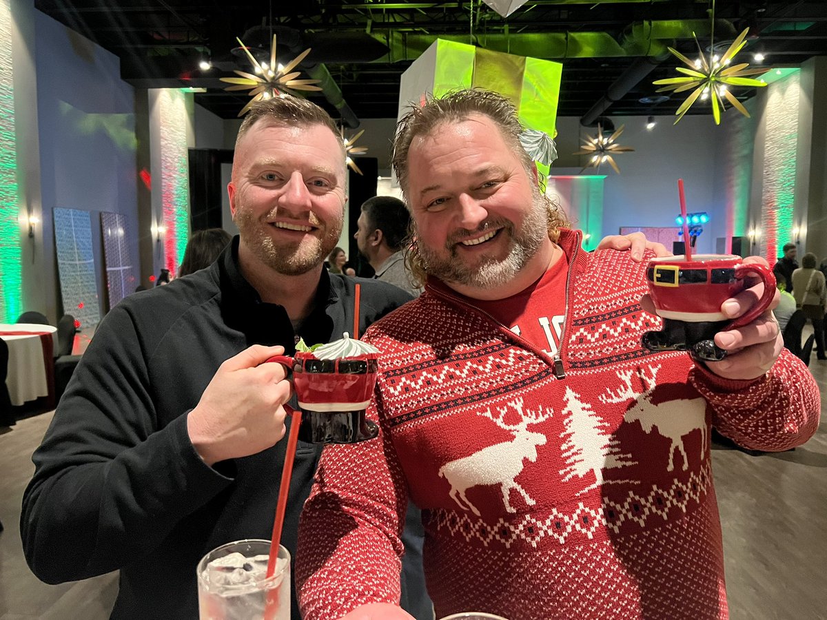 dalysshanson's tweet image. I am pretty sure I met the reincarnated version of John Candy tonight