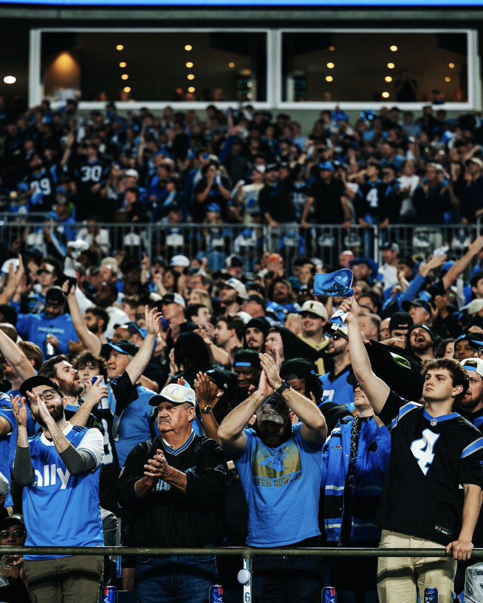 Panthers's tweet image. Love y'all 💙